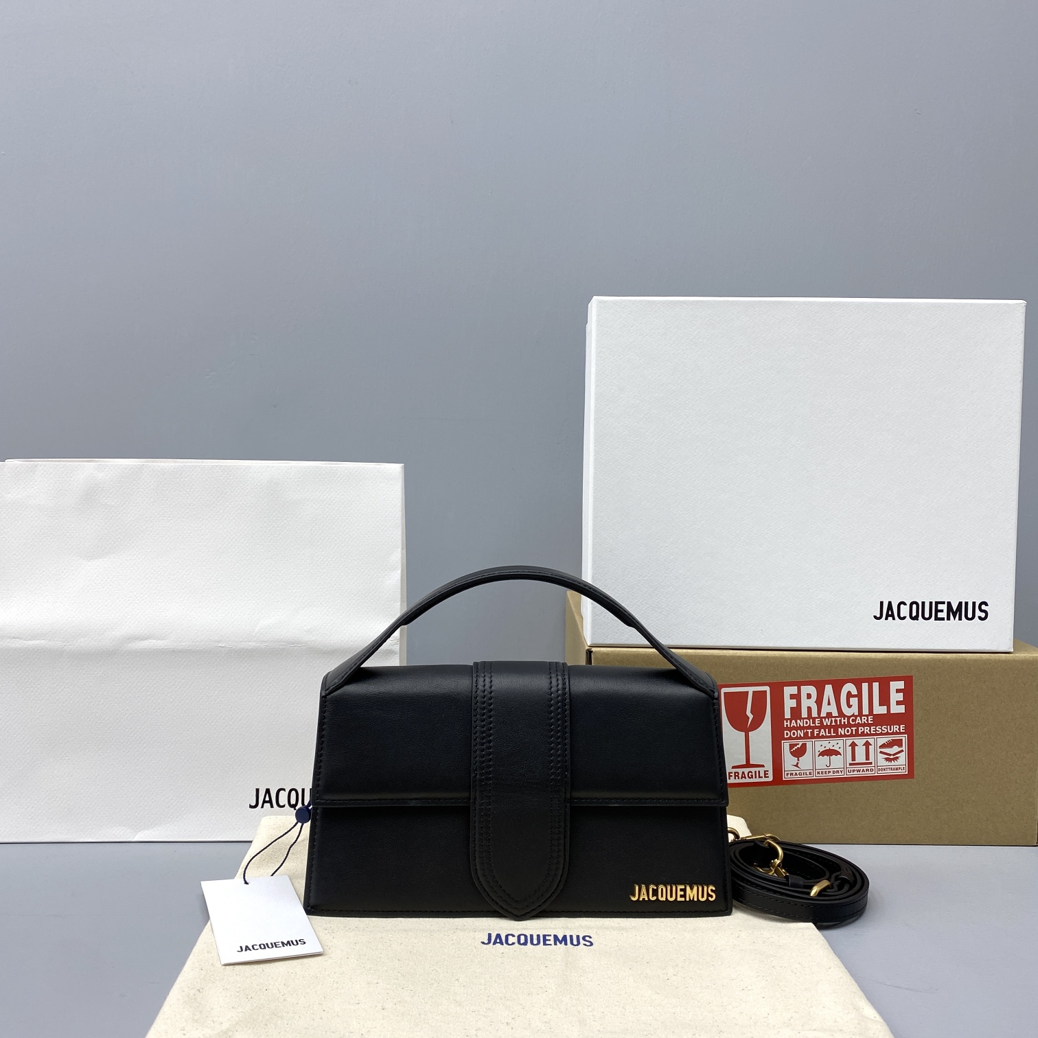 Jacquemus_Large_Bamnino_